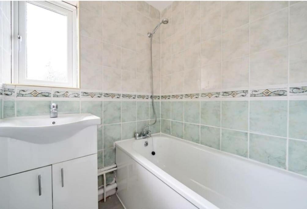 A Luxurious 3 Bed-Terrance House Βίλα Λονδίνο Εξωτερικό φωτογραφία